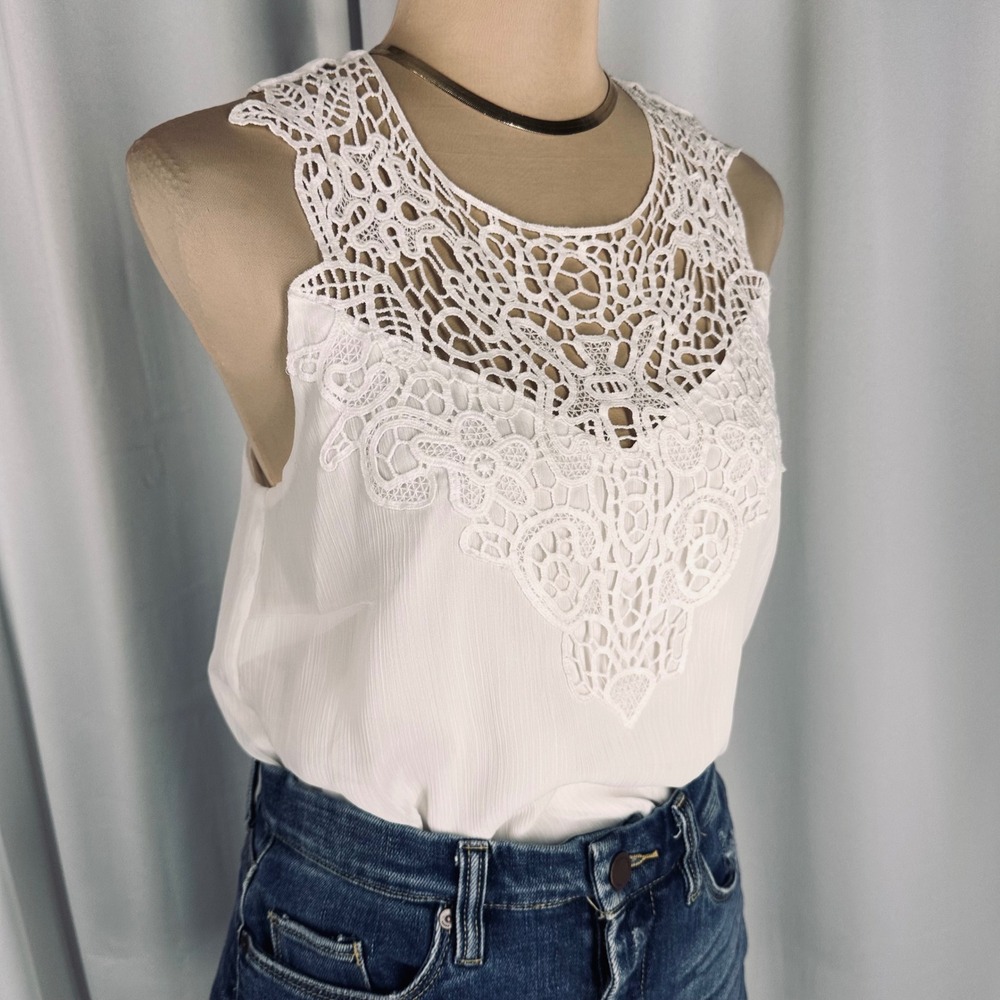 Banana Republic White Crochet Lace High Neck‎ Sleeveless Blouse Top Small
